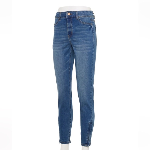 SO Denim - SO Juniors' Easy Dressing High-Rise Jeggings Size 15 R